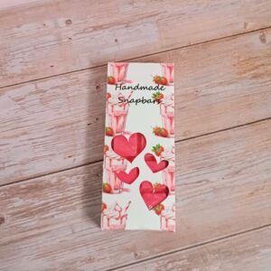 Strawberries & Cream Snap bar – Signature Label